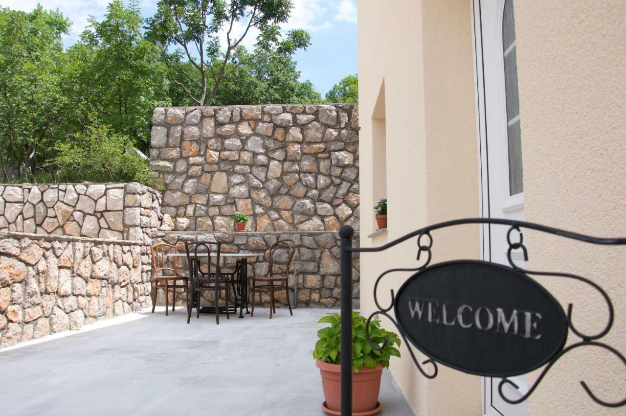 Apartment Viveniti Кленовица Экстерьер фото