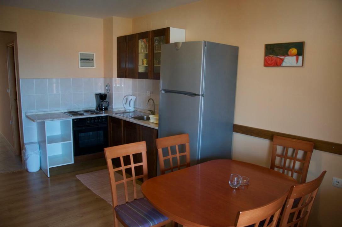 Apartment Viveniti Кленовица Экстерьер фото